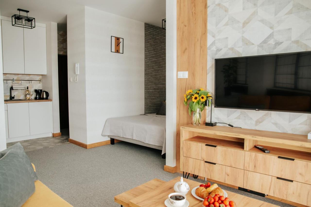 Apartamenty Czestochowa Eu 'Garaz Gratis' Bagian luar foto