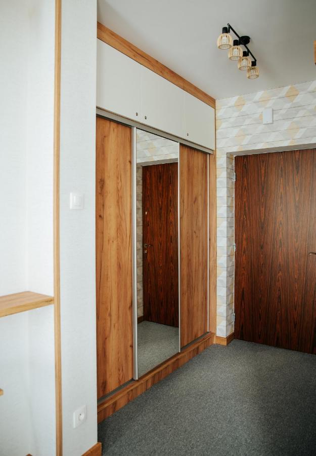 Apartamenty Czestochowa Eu 'Garaz Gratis' Bagian luar foto
