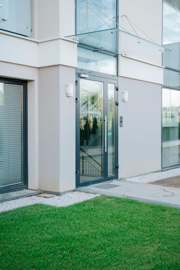 Apartamenty Czestochowa Eu 'Garaz Gratis' Bagian luar foto