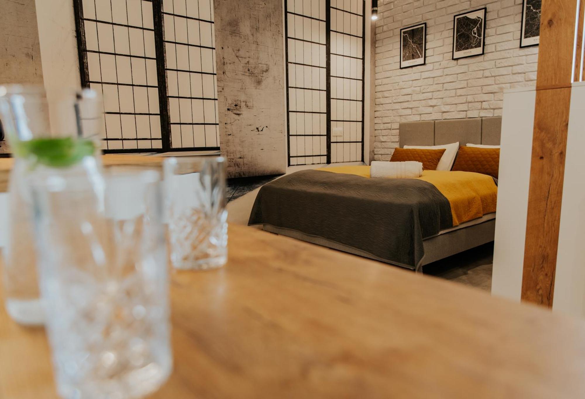 Apartamenty Czestochowa Eu 'Garaz Gratis' Bagian luar foto